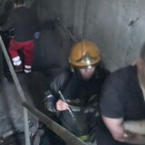 (FOTO) Kako je izgledala evakuacija putnika iz vozova koji su se sudarili u tunelu 12