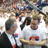 SNS miting u Nišu: Stroga pravila ponašanja i obavezan dres kod 2