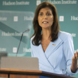 Niki Hejli najavila podršku Trampu na izborima 5