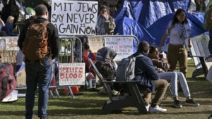 Propalestinski demonstranti uhapšeni na kampusima u SAD