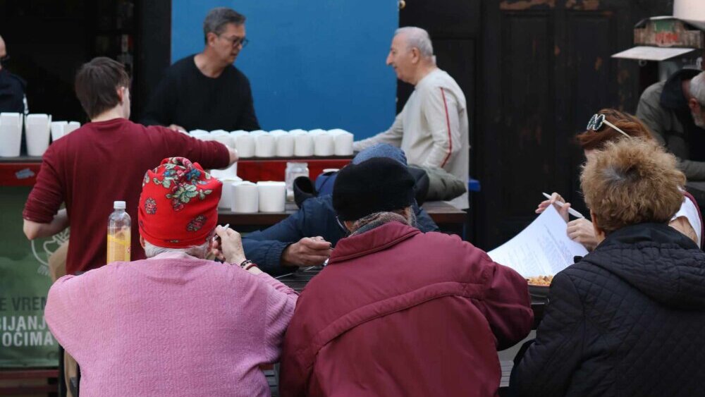 Kuhinja solidarnosti Kuhinja solidarnosti u novoj akciji prikupljanja donacija: "Samo u poslednjih mesec dana imamo 30 novih korisnika" 2