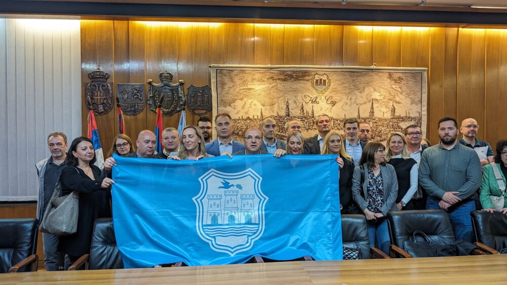 Nikad veće koalicije, ali i nikad više grupa građana i manjinskih lista u trci za Skupštinu grada: Izborne liste u Novom Sadu fantomske ili ne? 2 Nikad veće koalicije, ali i nikad više grupa građana i manjinskih lista u trci za Skupštinu grada: Izborne liste u Novom Sadu fantomske ili ne? 2