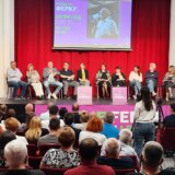 Tribina FERKA: "Povratak radikala počeo sa 'našom Majom' u Novom Sadu, mogao bi i njihov odlazak" 1