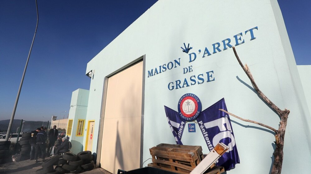 Protesti u francuskim zatvorima: Nastavljena potraga za naoružanim ljudima koji su ubili policajce 1