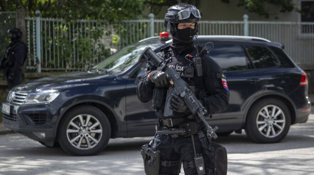 Slovački sud odredio pritvor za atentatora na premijera Fica 1