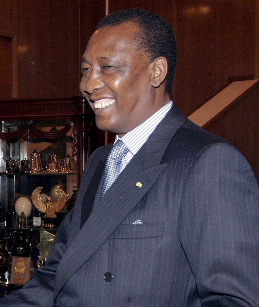 Napad na Fica prvi u Evropi posle Đinđića i Ane Lind: Na koje je sve političare izvršen atentat? 18 Napad na Fica prvi u Evropi posle Đinđića i Ane Lind: Na koje je sve političare izvršen atentat? 18