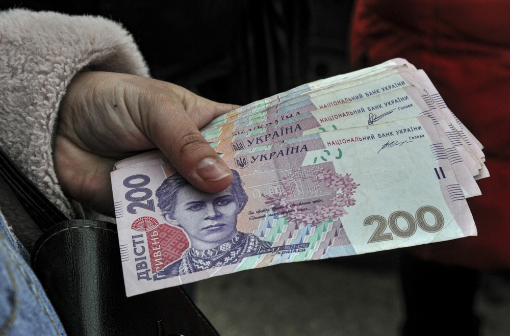 "Evropski bankari guraju Ukrajinu ka ponoru": Ekonomista Timoti Eš pojašnjava i zašto 2