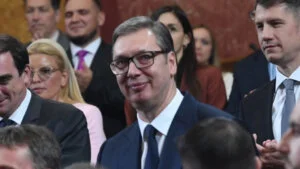 Vučić čestitao članovima nove Vlade Srbije: „Pred nama su veliki i teški zadaci“