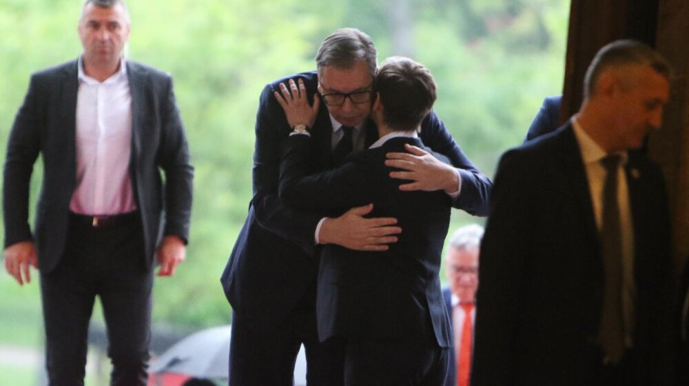 Izglasana nova Vlada Srbije, ministri položili zakletvu, Vučića dočekali aplauzom (FOTO/VIDEO) 17
