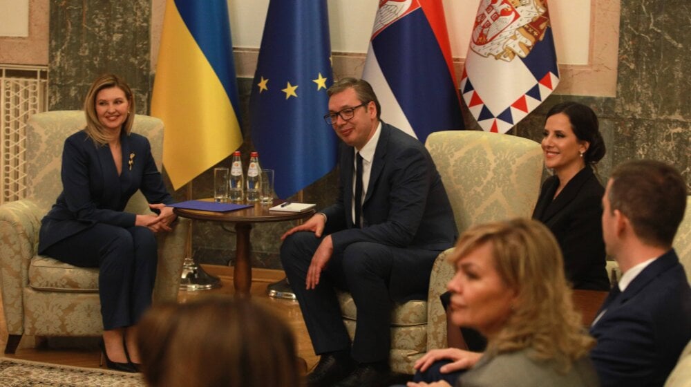 Vučićevo spoljnopolitičko žongliranje: Od srdačnog susreta sa Olenom Zelenskom do predavanja u Ruskom domu 11