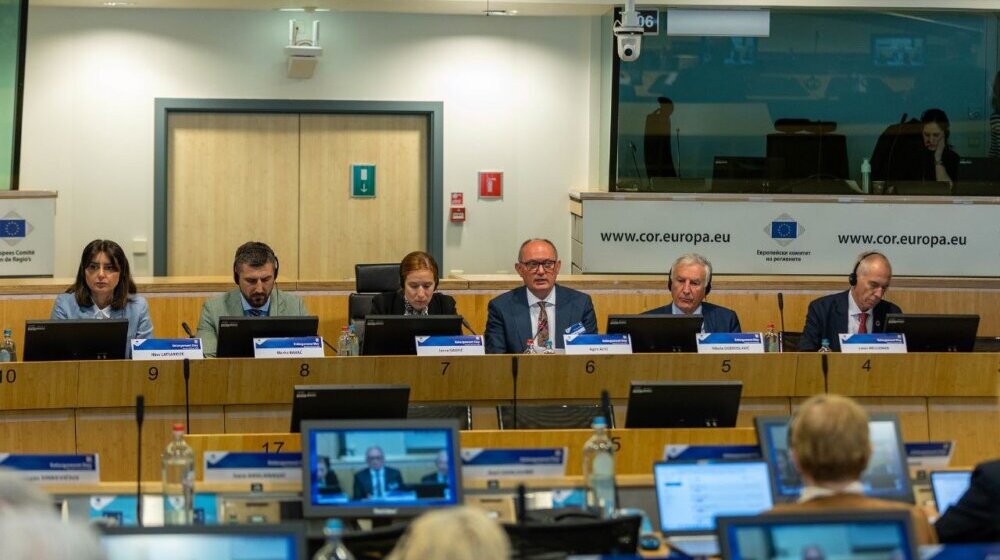 Lokalni izbori vlastima u Srbiji važniji od proširenja EU: Marko Barać (Zajedno) iz Brisela 1