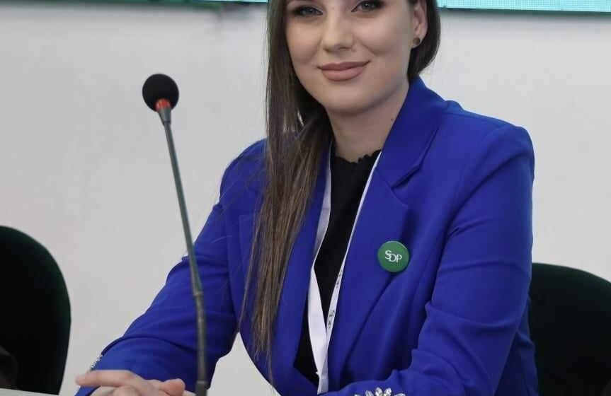 Bivša predsednica SO Tutin napušta politiku? 1