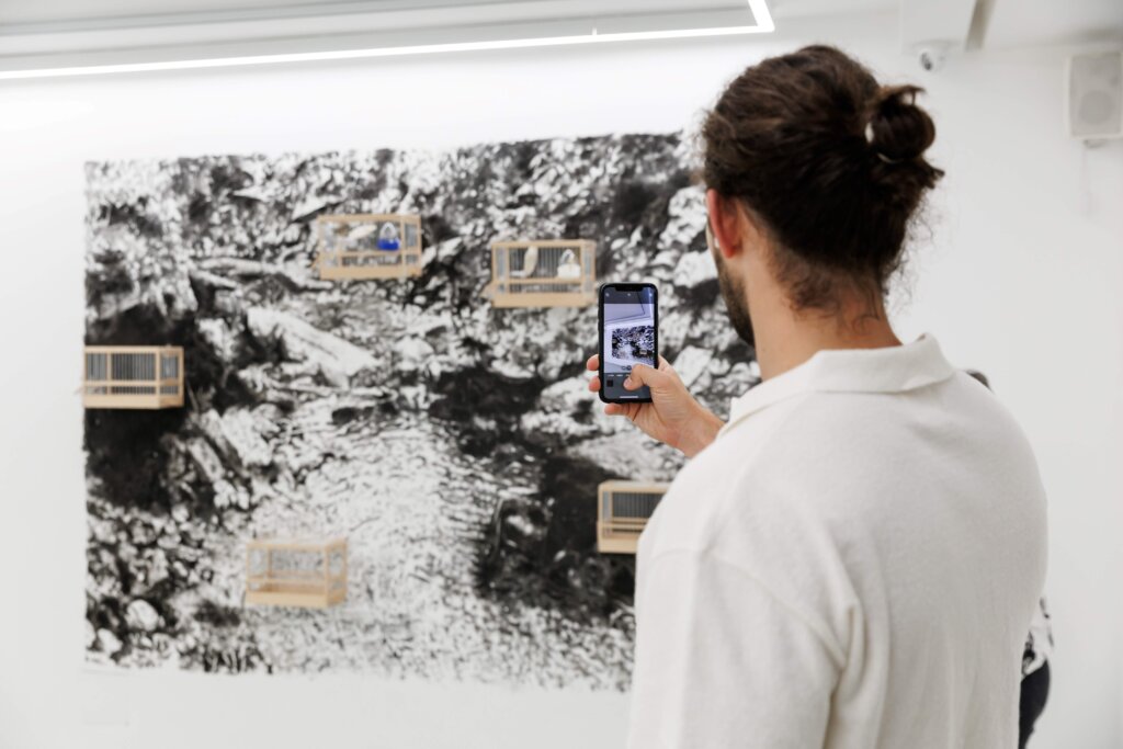 Izložba Superpozicija Šredingerove mačke: Kako nam mediji formiraju kolektivno sećanje 2 Izložba