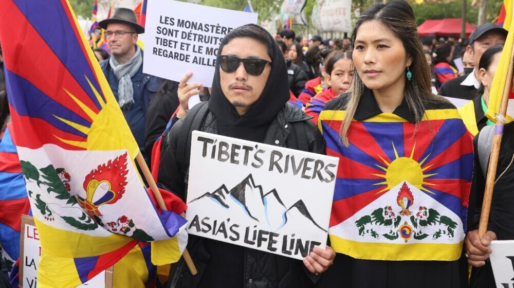 Protest zbog posete kineskog predsednika Francuskoj 1