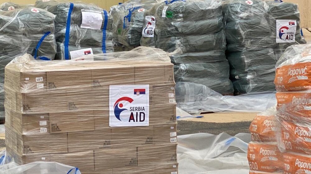 U Egipat stigao drugi avion humanitarne pomoći iz Srbije za stanovništvo u Gazi 9