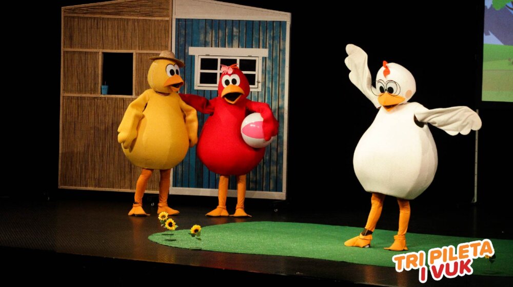 Dečija predstava "Tri pileta i vuk" osvojila srce publike u petom spektakularnom izvođenju 1