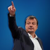 Persona non grata za Vučića, trener na koga su Delije digle bunu: Ko je Ergin Ataman, osvajač-paša evropske košarke? 3