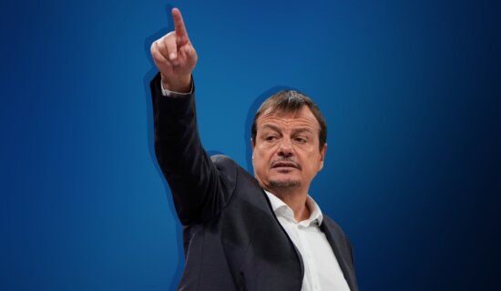Persona non grata za Vučića, trener na koga su Delije digle bunu: Ko je Ergin Ataman, osvajač-paša evropske košarke? 11
