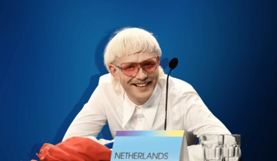 Od favorita do diskvalifikacije: Ko je Jost Klajn, holandski umetnik koga su organizatori Evrovizije poslali kući 8