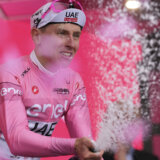 Pogačar pobedio u drugoj etapi Đira i preuzeo vođstvo u generalnom plasmanu 4