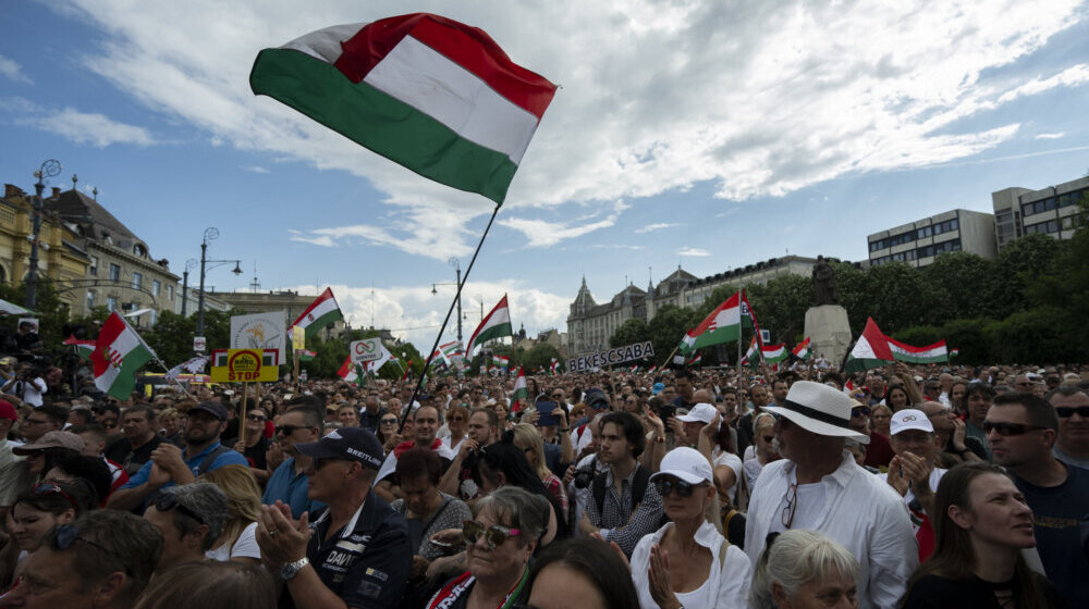 Protest opozicije u Mađarskoj "duh revolucije protiv Orbana" 1
