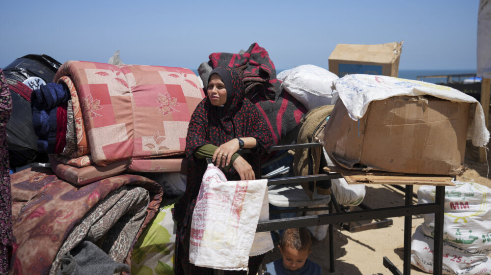 "Prošli smo kroz pakao tri dana": Palestinci beže iz Rafe 8