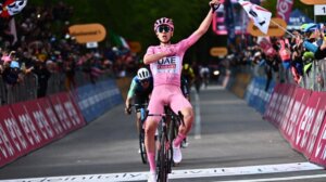 Basnoslovna suma za bicikl Tadeja Pogačara 4