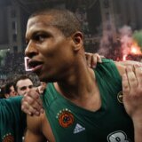 Panatinaikos ulazi na fajnal for u golmanskom stilu: Sve (skoro) isto kao 2012, samo Željka Obradovića nema (VIDEO) 5