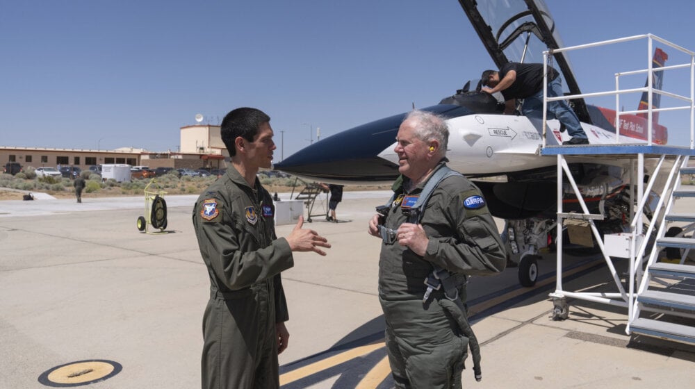 Američka vojska izvela prvi test let borbenog aviona F-16 kojim pilotira veštačka inteligencija 1