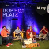 Panel 'Na kafi sa psihologom': Mladi se ne osećaju svemoćno 5