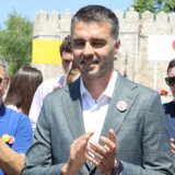 Savo Manojlović bi da bojkotuje, ali mu je glupo da to kaže 3