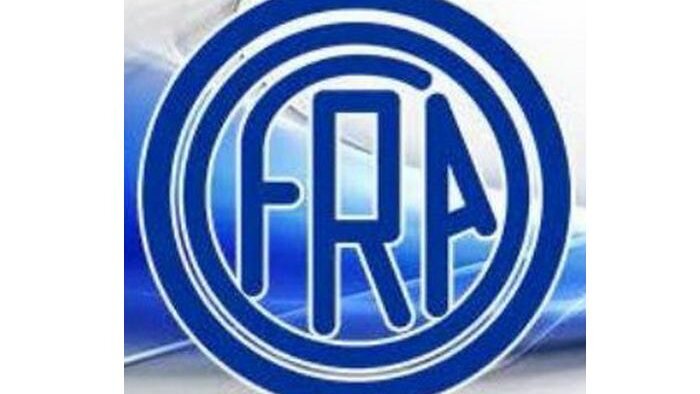 Bivši radnici Fabrike reznog alata iz Čačka protestuju zbog neisplaćenih zarada 1 Bivši radnici Fabrike reznog alata iz Čačka protestuju zbog neisplaćenih zarada 1