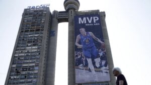 Simbolika kaloričnog burita u ispisivanju NBA istorije Nikole Jokića: Ovo je životni put trostrukog MVP-ja