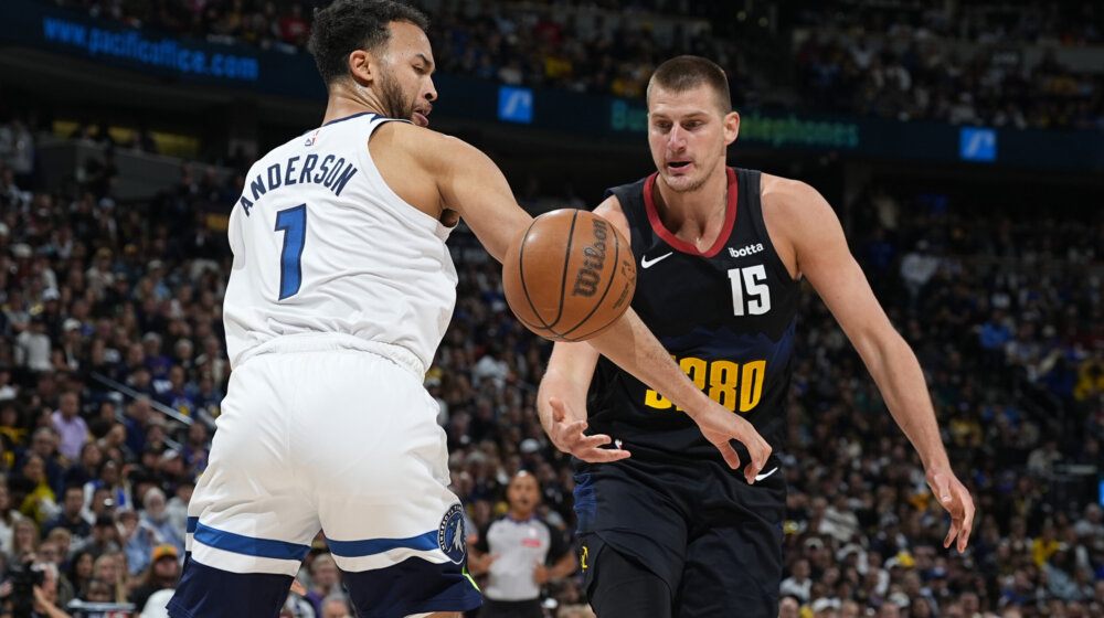 Posrnuće Denverovo: Najsumornije prvo poluvreme šampiona NBA u plej-ofu u poslednje 32 godine 1