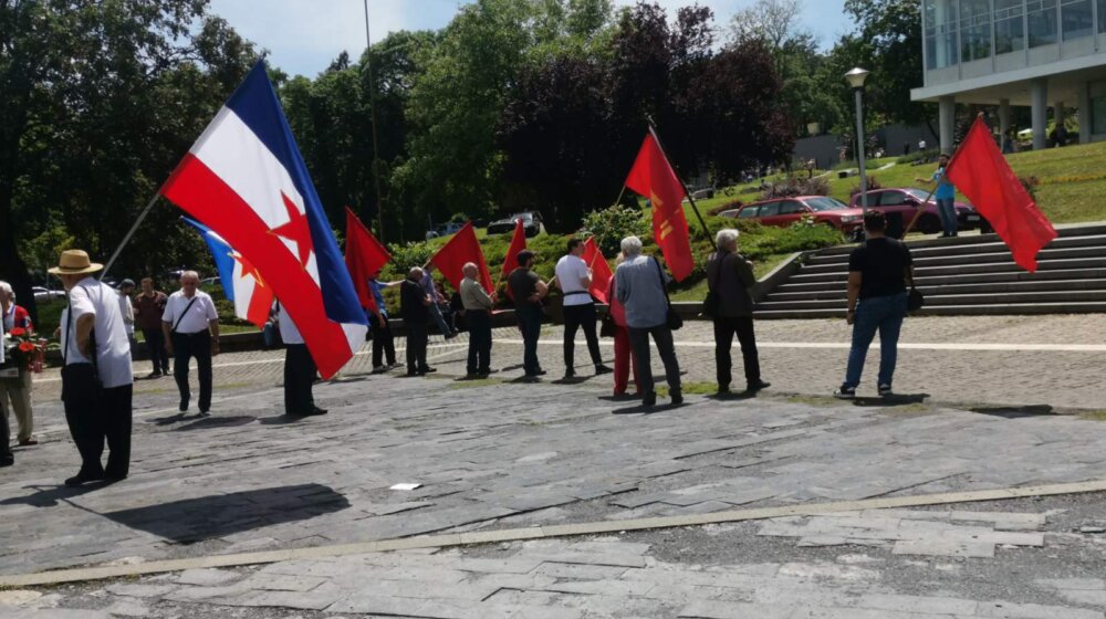 Skojevci u odbrani Kuće cveća: "Nećemo dozvoliti Šapiću da vandalizuje grad" 8