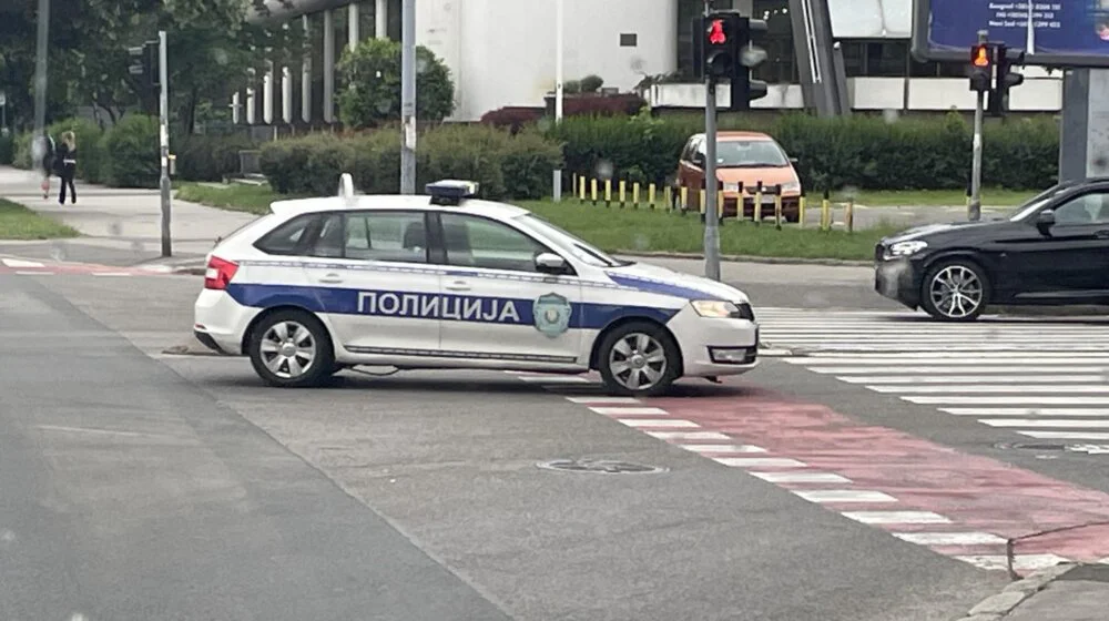 Muškarac ranjen ispred banke u Mirijevu, pokrenuta akcija Vihor 3 10