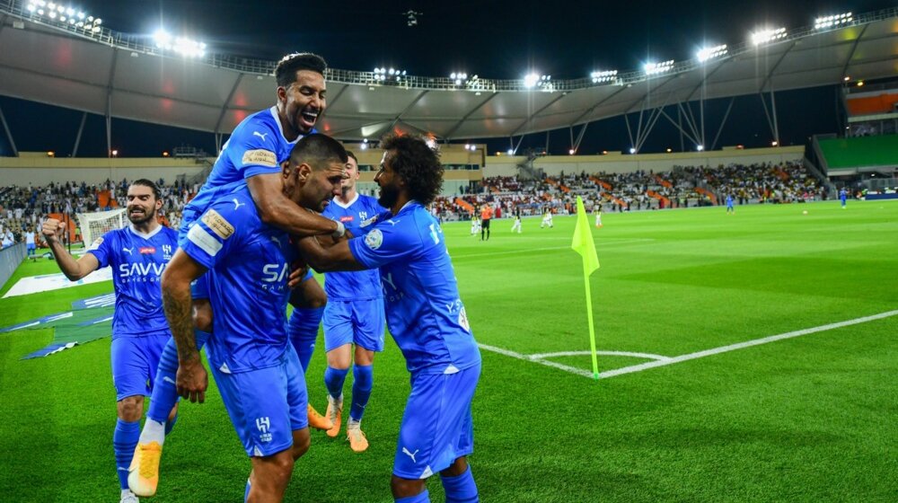 Đule iz penala: Mitrović sprečio prvi poraz novog prvaka Al Hilala u saudijskom prvenstvu (VIDEO) 1