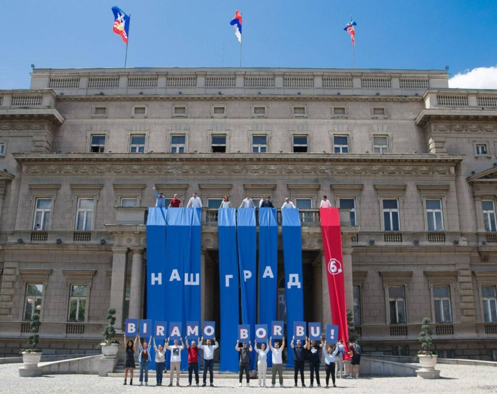 Šta je koalicija "Biram borbu" poručila sa balkona Skupštine grada: Biram borbu, biram Beograd 2 Šta je koalicija "Biram borbu" poručila sa balkona Skupštine grada: Biram borbu, biram Beograd 2