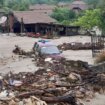 “Noćas oko tri sata sam čula huk kao da je cunami”: Meštanka Rajca govori za Danas o velikim poplavama u tom mestu (FOTO) 12