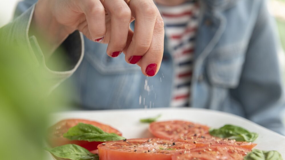 Jedna navika može da snizi krvni pritisak preko noći, prema kardiolozima 1
