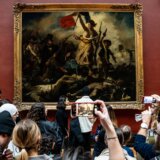 „Sloboda vodi narod“se vratila posle restauracije u Luvr 3