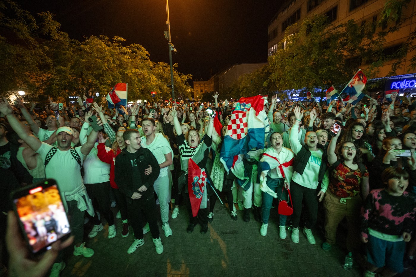 Hrvatskog predstavnika dočekalo više hiljada ljudi (FOTO) - Baby Lasagna: Mi smo klinci koji su sve sami uradili 3 Baby Lasagna