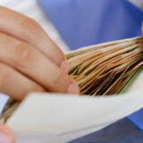 Koliko košta budžet predizborna kupovina glasova? 6