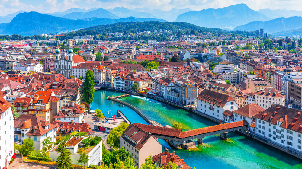 Svetski samit o miru u Ukrajini diplomatska šansa i za Srbiju 1