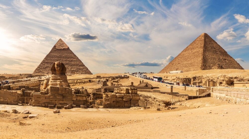 Arheolozi zbunjeni otkrivenim strukturama pored piramida u Gizi 10