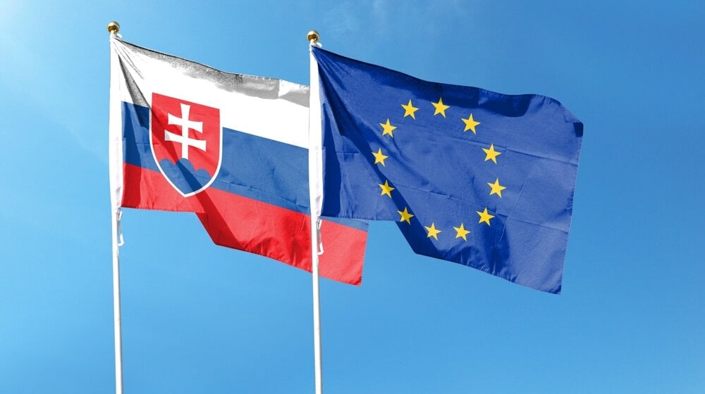 Pravda: Slovaci cene blagodeti EU, ali ne mare za evropske izbore i Brisel 11