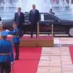 Održana svečana ceremonija dočeka ispred Palate Srbija: Aleksandar i Tamara Vučić dočekali Sija i njegovu suprugu (FOTO) 16