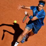 Red Hot Čile Pepers u Rimu: Tabilo najzad prizemljen posle uzleta od "grogiranog" Đokovića 4