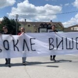 Protest u Bačkoj Palanci zbog napada na profesora za vreme nastave: Svi su ogorčeni i uplašeni 9