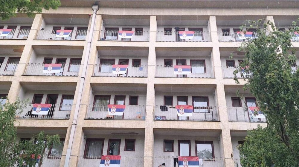 Režimski tabloidi pobrkali spremačice u Studenjaku sa studentima 11